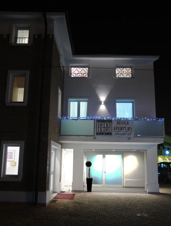 H5-5H Luxury Room Maranello Luaran gambar