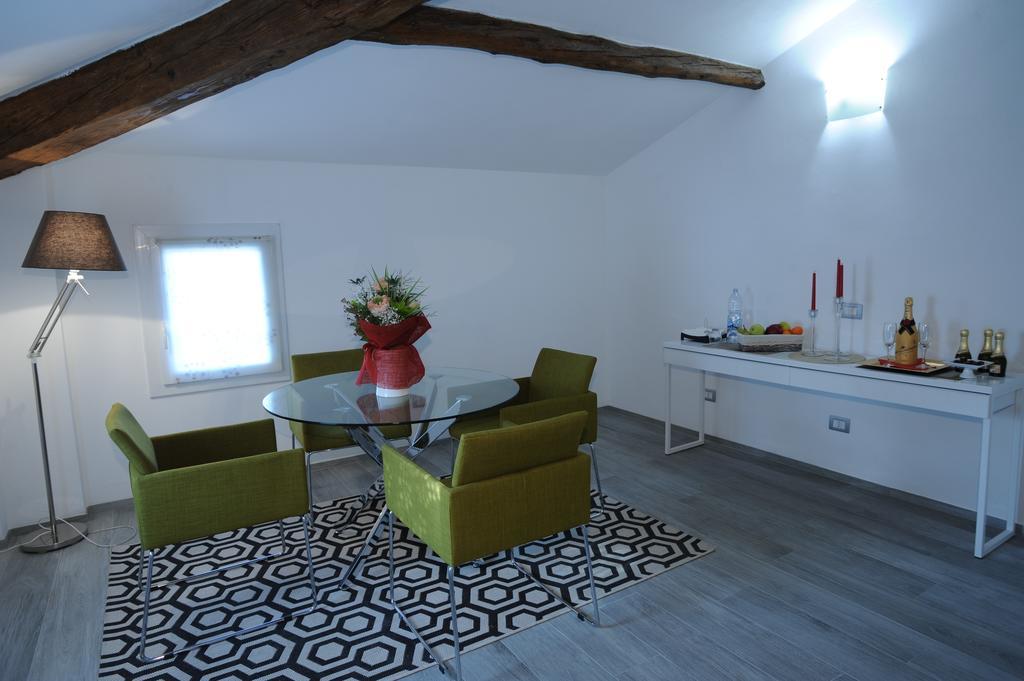 H5-5H Luxury Room Maranello Luaran gambar