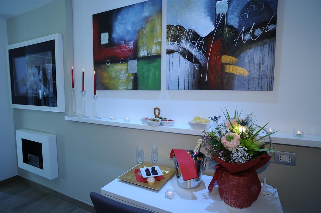 H5-5H Luxury Room Maranello Luaran gambar