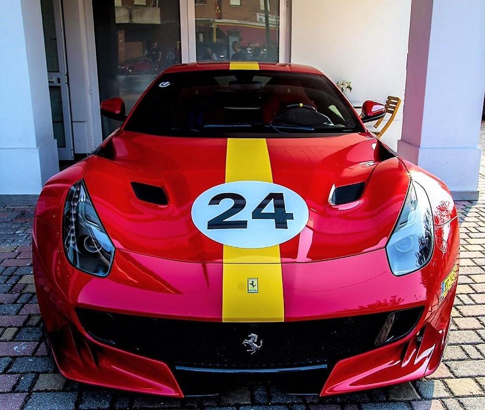 H5-5H Luxury Room Maranello Luaran gambar