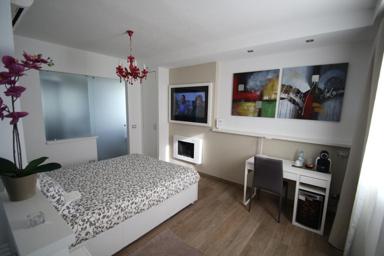 H5-5H Luxury Room Maranello Luaran gambar